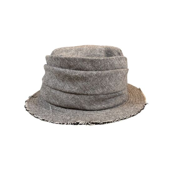 San Diego Hat Co Women Linen Blend Cloche Bucket Hat Fray Brim Floral Lining OS main image 5